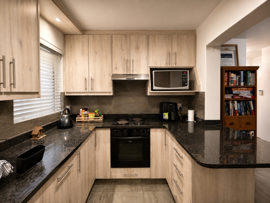2 Bedroom Property for Sale in Aurora Western Cape